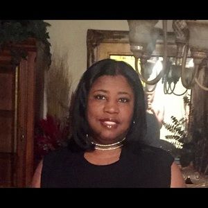 Meet your Posher, Monica